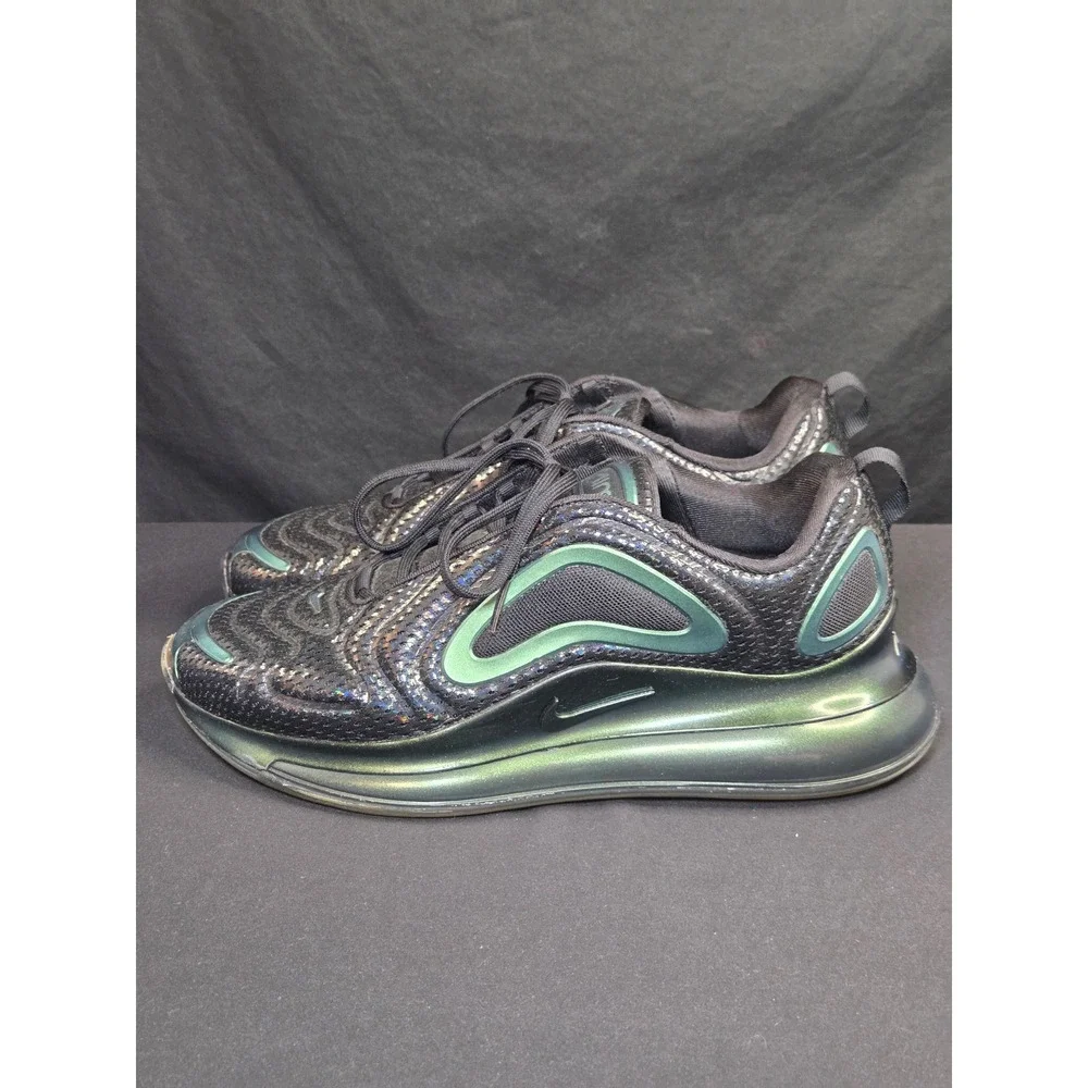 Nike‎ Air Max 720 Black Iridescent AR9293-002 Women's 11 Men's 9.5
